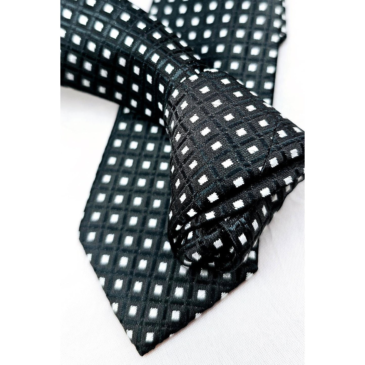 CLASSIC HAND MADE BLACK WITH WHITE SPOTS SILK TIES